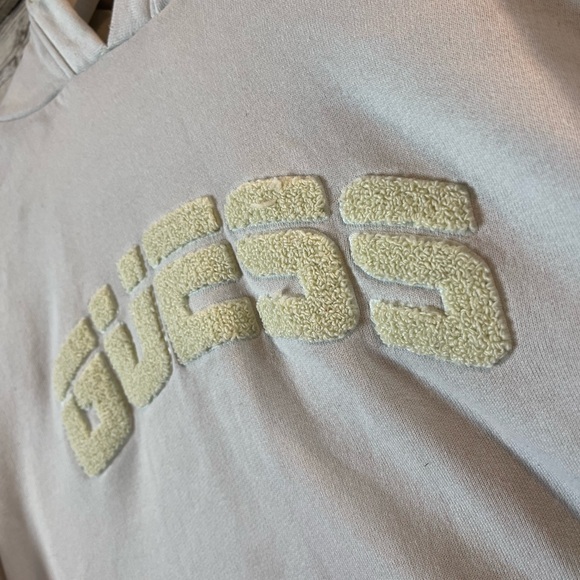 Guess Hoodie - Picture 4 of 4